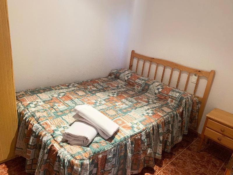 Apartamentos Daytona-Galicia 3000 オロペサ・デル・マール 部屋 写真