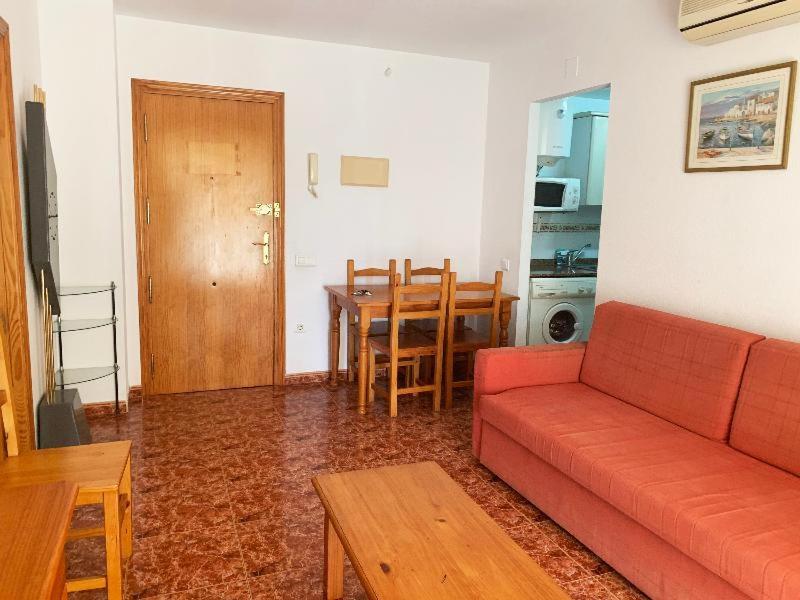 Apartamentos Daytona-Galicia 3000 オロペサ・デル・マール 部屋 写真