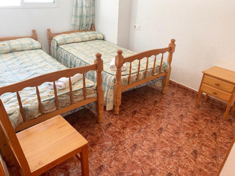 Apartamentos Daytona-Galicia 3000 オロペサ・デル・マール 部屋 写真